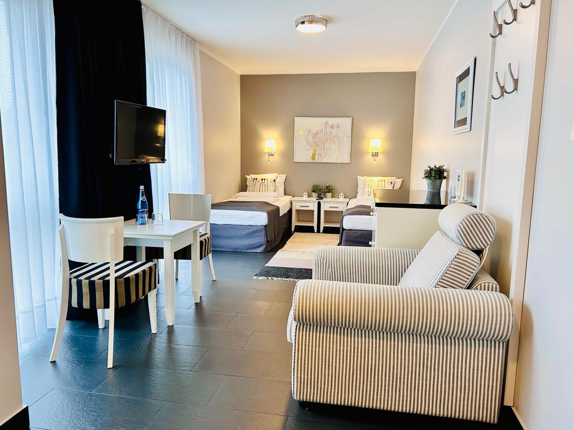 Hotel Amber Suite & Spa - Enklawa Dla Doroslych (Adults Only) ミエンジボジェ エクステリア 写真
