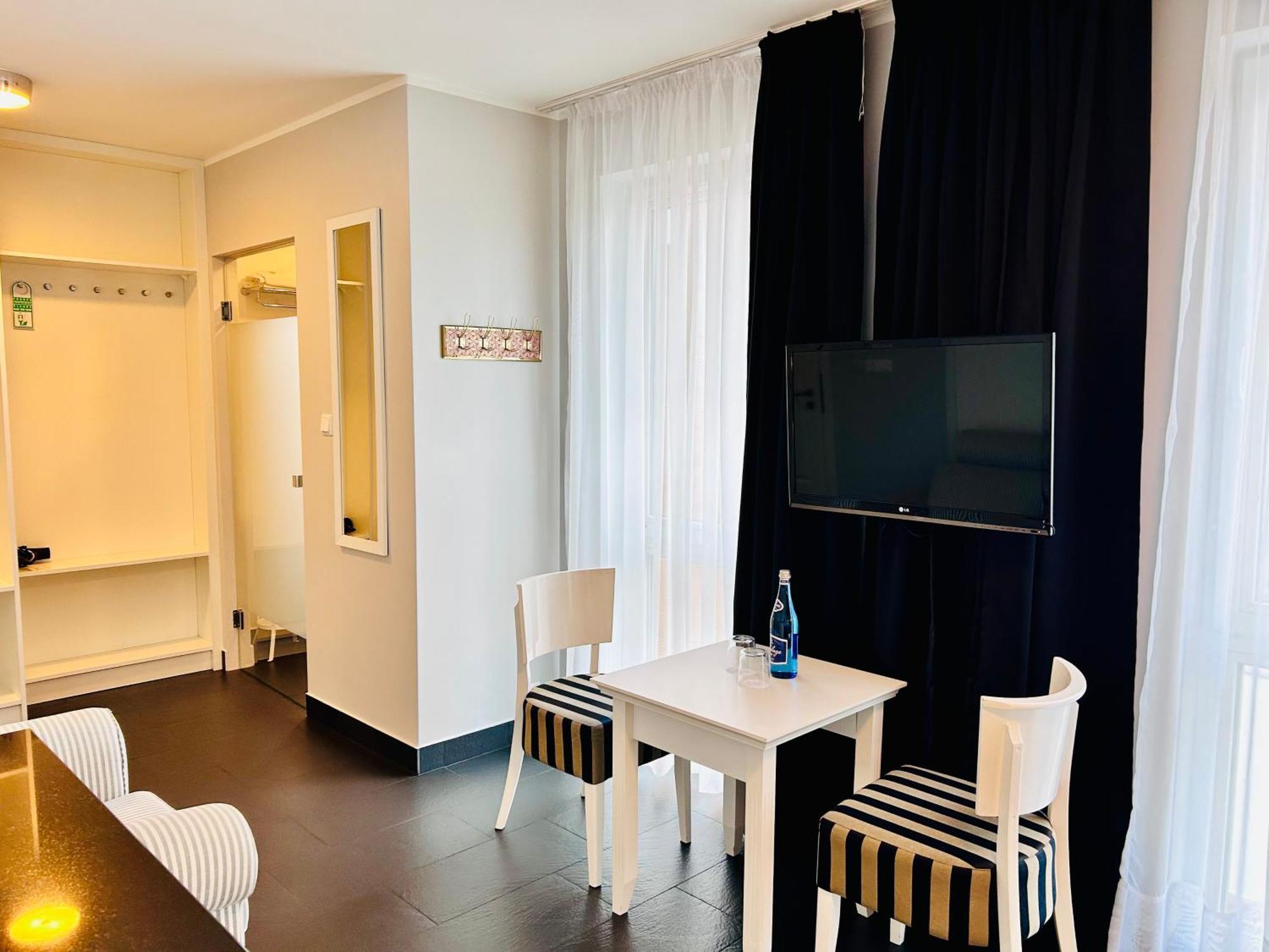 Hotel Amber Suite & Spa - Enklawa Dla Doroslych (Adults Only) ミエンジボジェ エクステリア 写真
